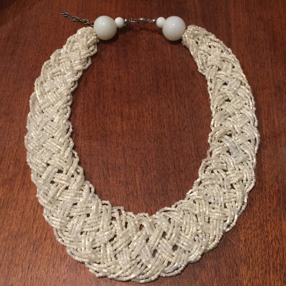 Statement necklace